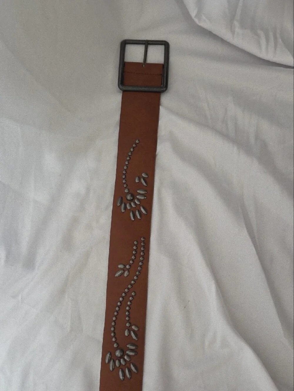 Brown Studded Belt with Gunmetal Buckle, Size 10, Waist Measurment 32-36 Inches